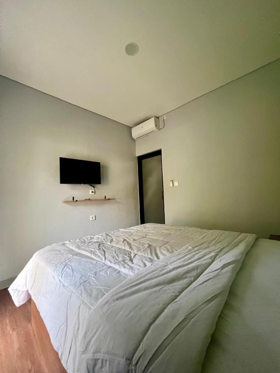 มาการ์มา รีสอร์ต ลมบก Hotel เซงกีกี ภายนอก รูปภาพ