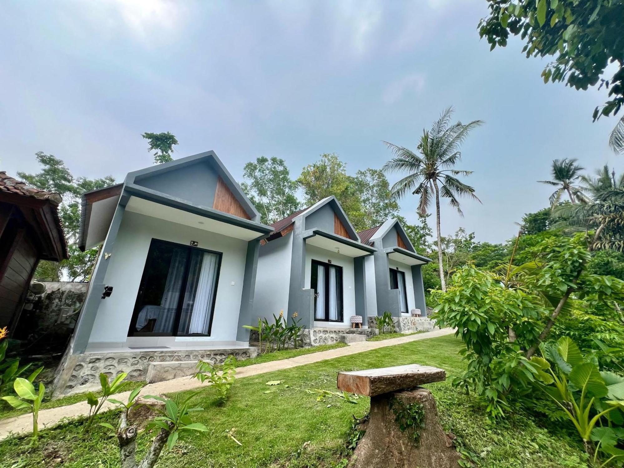 มาการ์มา รีสอร์ต ลมบก Hotel เซงกีกี ภายนอก รูปภาพ