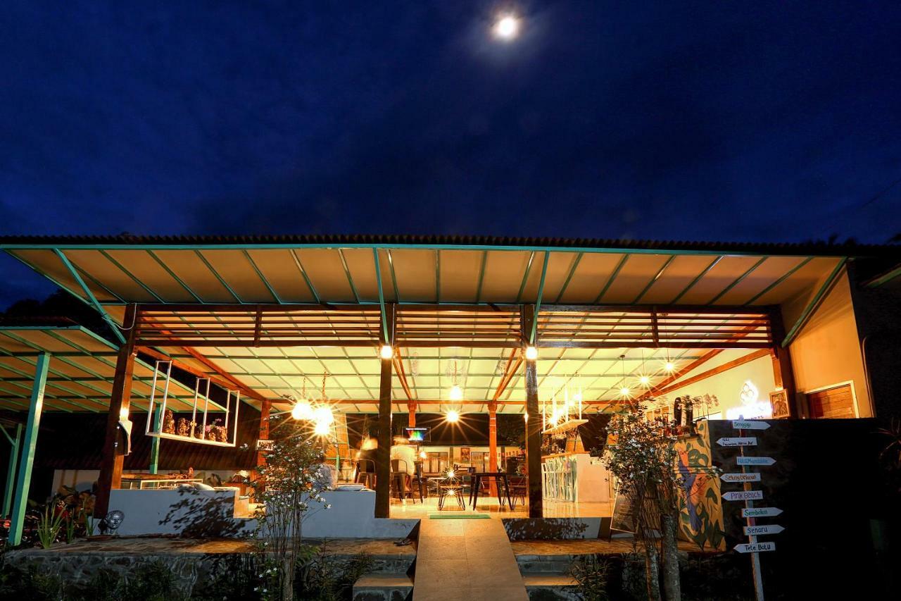 มาการ์มา รีสอร์ต ลมบก Hotel เซงกีกี ภายนอก รูปภาพ